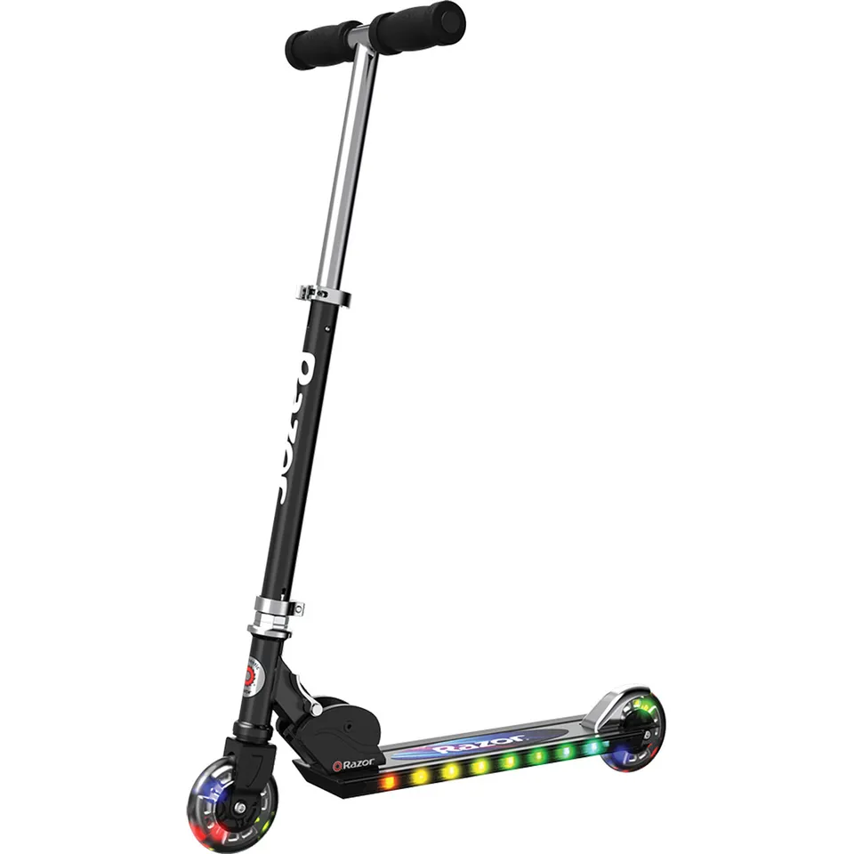 razor-a-lightshow-trottinette-enfant-lumineuse image 1