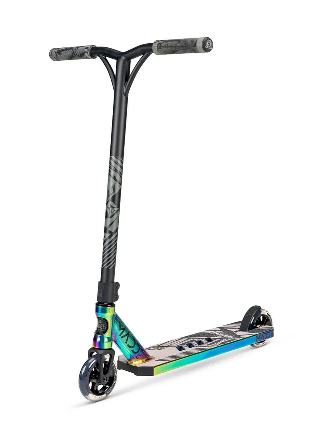 madd-gear-kick-extreme-5-trottinette-freestyle-neochrome image 1