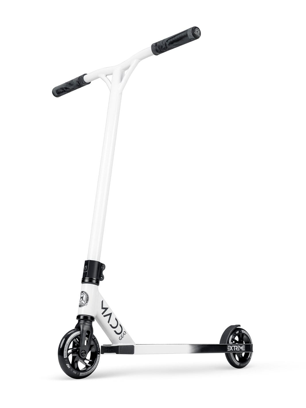 madd-gear-renegade-extreme-trottinette-freestyle-white image 3