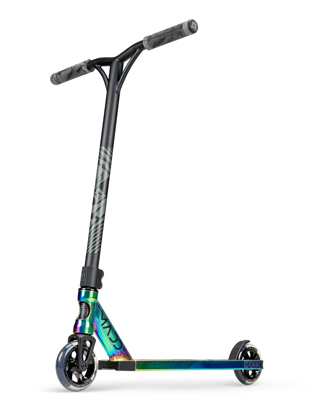 madd-gear-kick-extreme-5-trottinette-freestyle-neochrome image 6