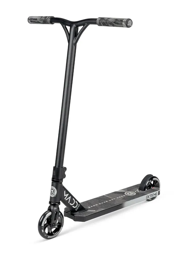 madd-gear-renegade-extreme-trottinette-freestyle-black-gray image 1