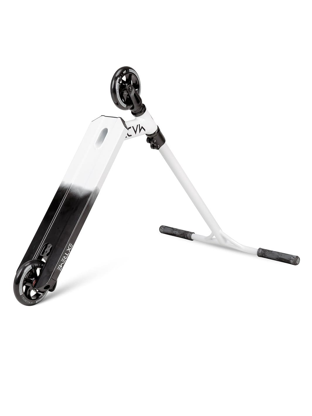 madd-gear-renegade-extreme-trottinette-freestyle-white image 4