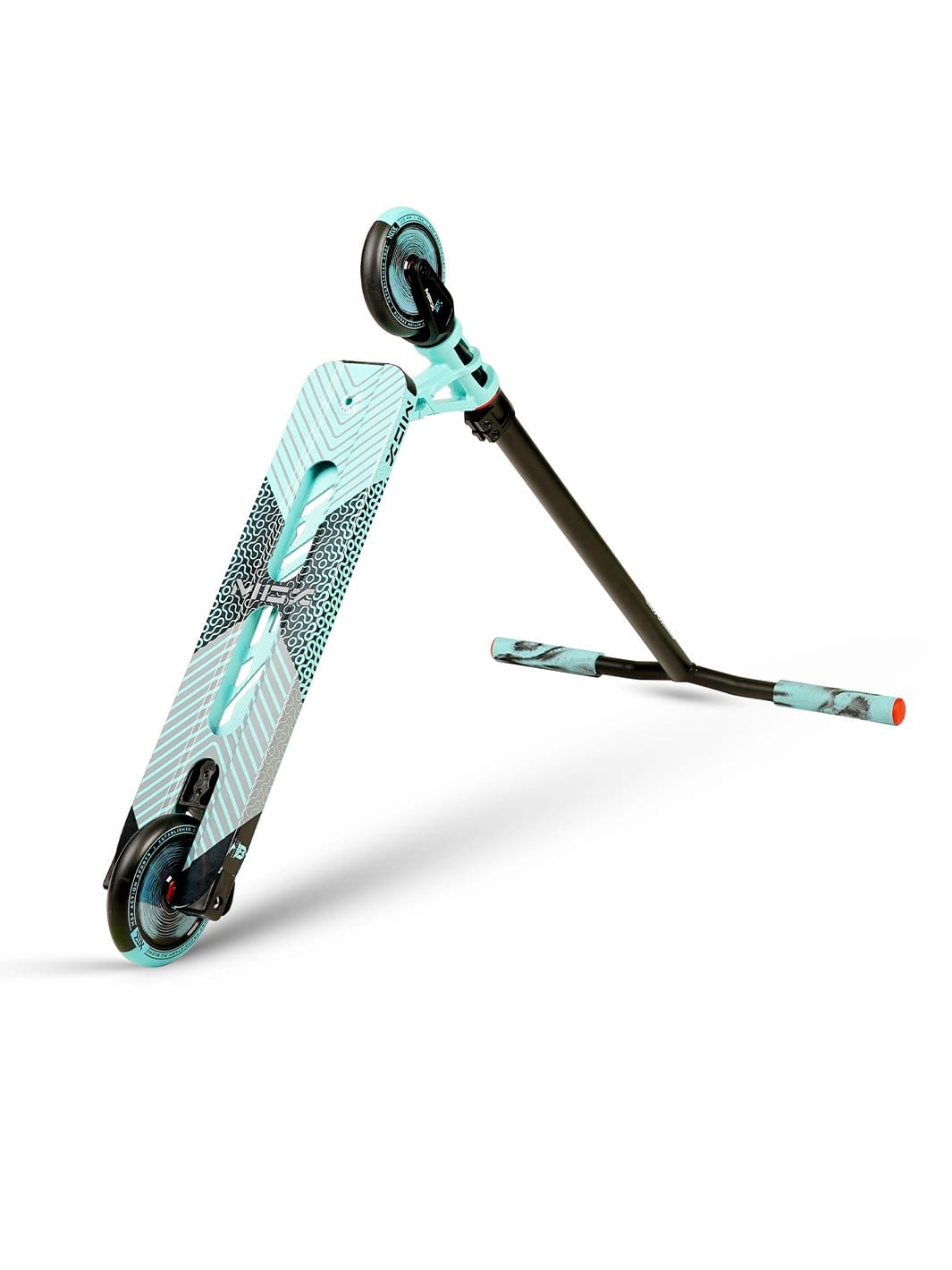 madd-gear-mgx-p2-trottinette-freestyle-taze image 3