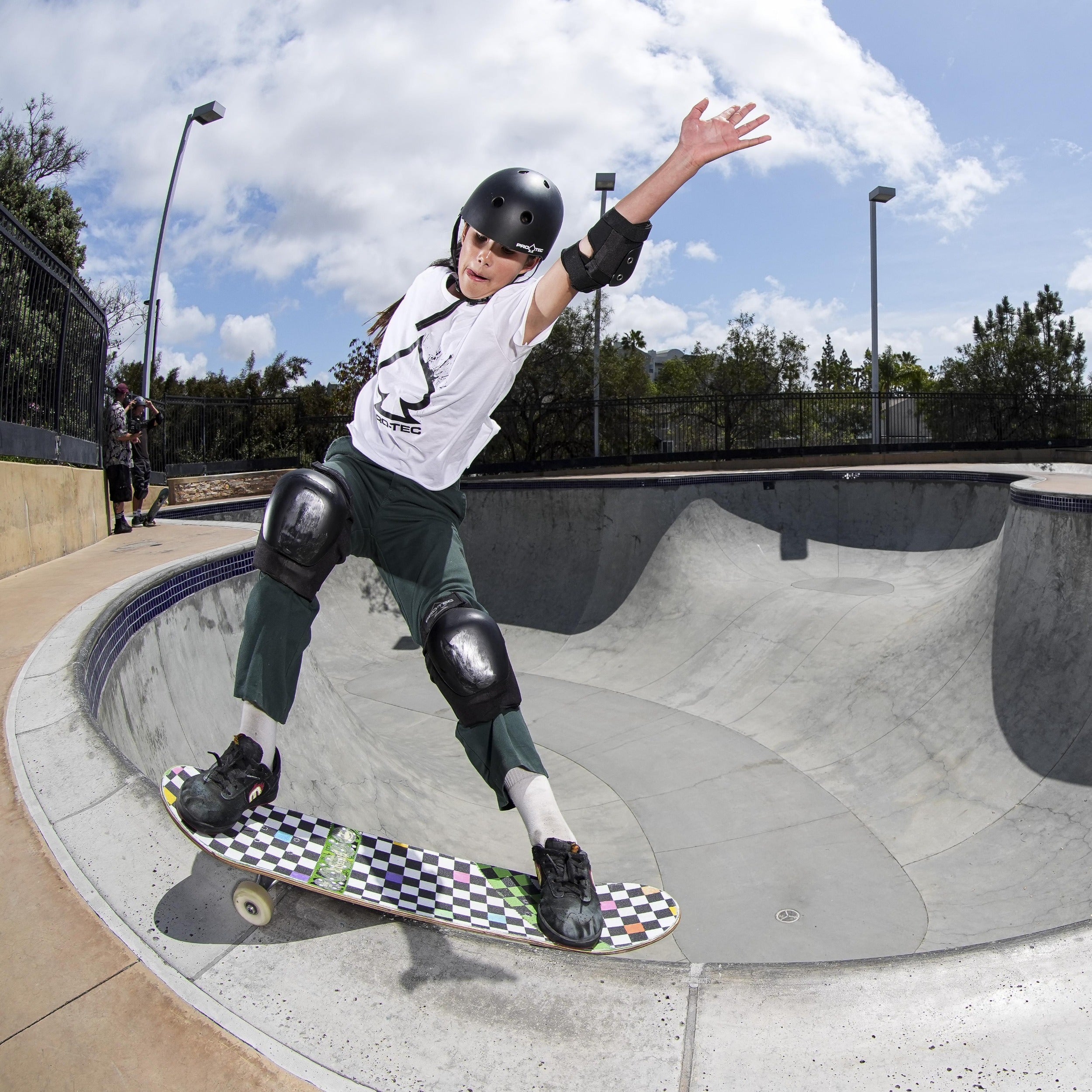pro-tec-vert-knee-pads-black-genouill-res-skate-vert-park image 8
